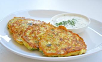 Recipe: Zucchini pancakes - With cheese - very tender and tasty